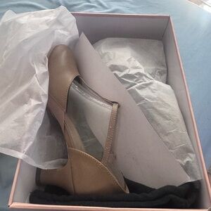 Bloch Tan Women's Heels